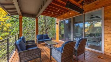 House, 3 Bedrooms | Terrace/patio