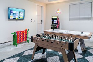 غرفة الألعاب