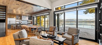 Lakefront Luxe on Payette Lake | Private Dock + Beach-McCall Group Retreat