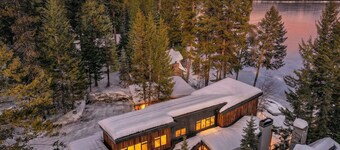Lakefront Luxe on Payette Lake | Private Dock + Beach-McCall Group Retreat