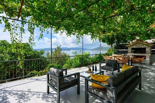 2-Bedroom Holiday Villa Noa
