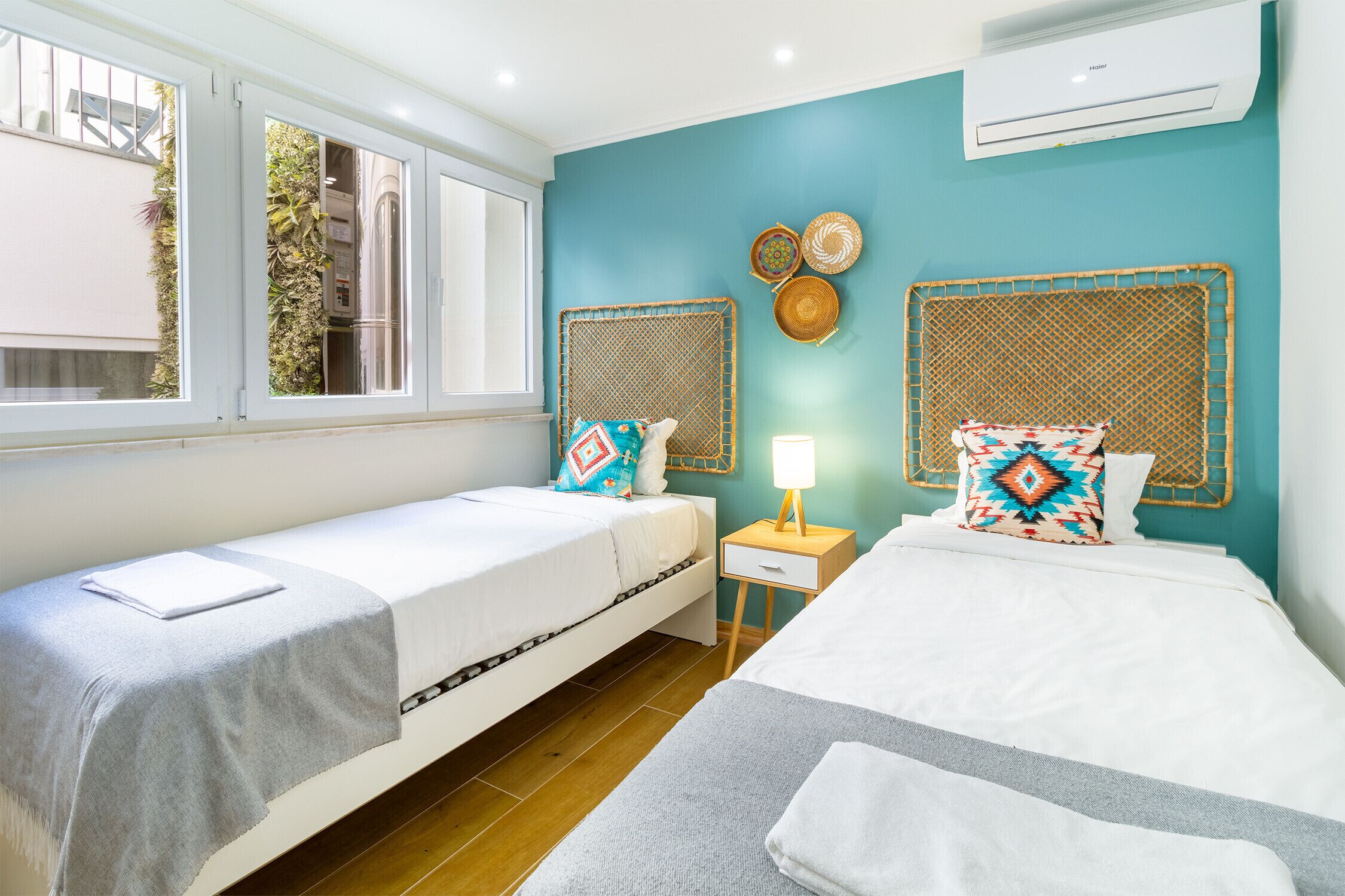 4 Schlafzimmer, Bügeleisen/Bügelbrett, kostenloses WLAN, Bettwäsche