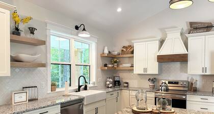 Lavender Farms, 2024 New Construction, 3-bed house in Egg Harbor near downtown