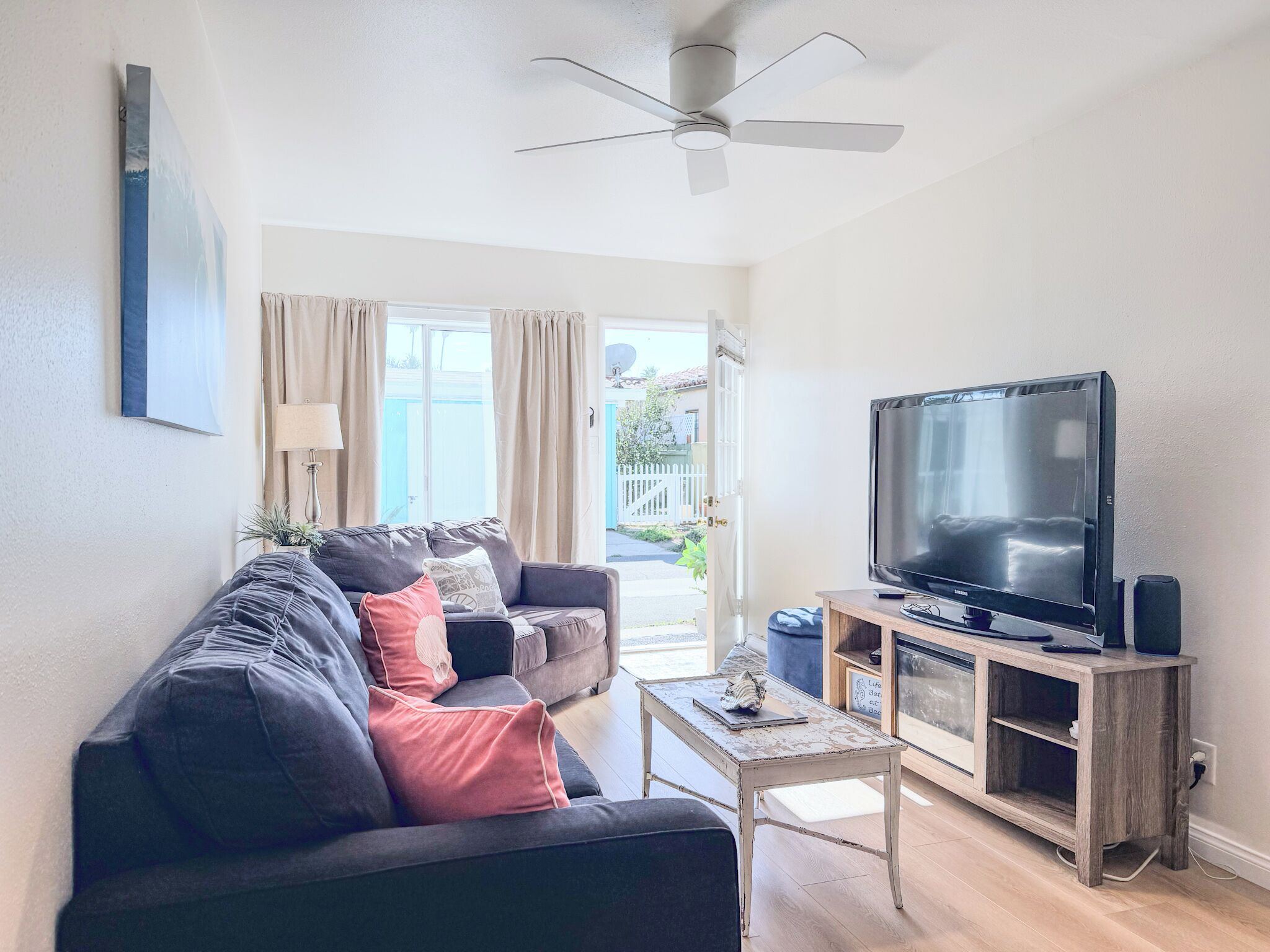 Later Gator Getaway 1 Bed 1 Bath 1015 Bath Ln Ventura - オックスナード, CA