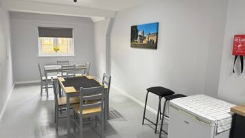 Comfort Double or Twin Room, Garden View | Shared kitchen facilities | Electric kettle