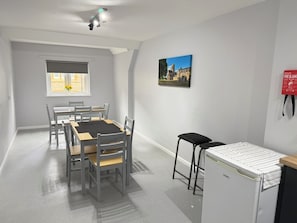 Shared kitchen facilities - Porters Lodge (Hereford)