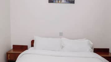 Perhesviitti | Työpöytä, kannettavalle tietokoneelle sopiva työtila