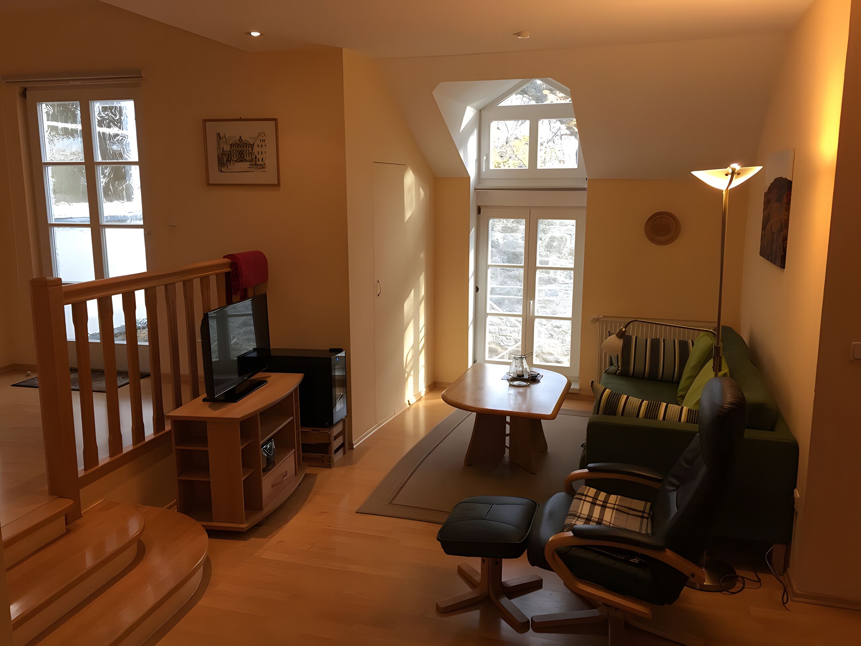 Fernseher, Stereoanlage