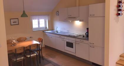 Apartment 'Eulenturm' with Shared Garden, Balcony and Wi-Fi