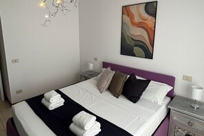1 bedroom, travel crib, free WiFi, bed sheets