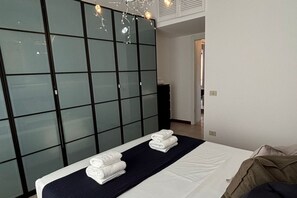 1 Schlafzimmer, Reisekinderbett, kostenloses WLAN, Bettwäsche