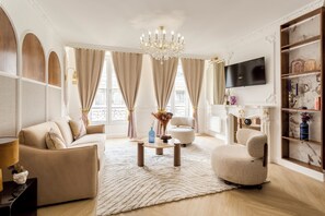 Apartment | Living area