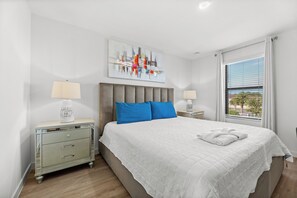 Bügeleisen/Bügelbrett, WLAN, Bettwäsche