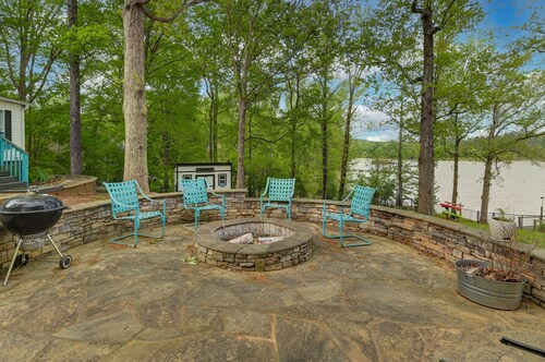 Modern and Peaceful- 3 bedroom Winnsboro Great North Lakehouse