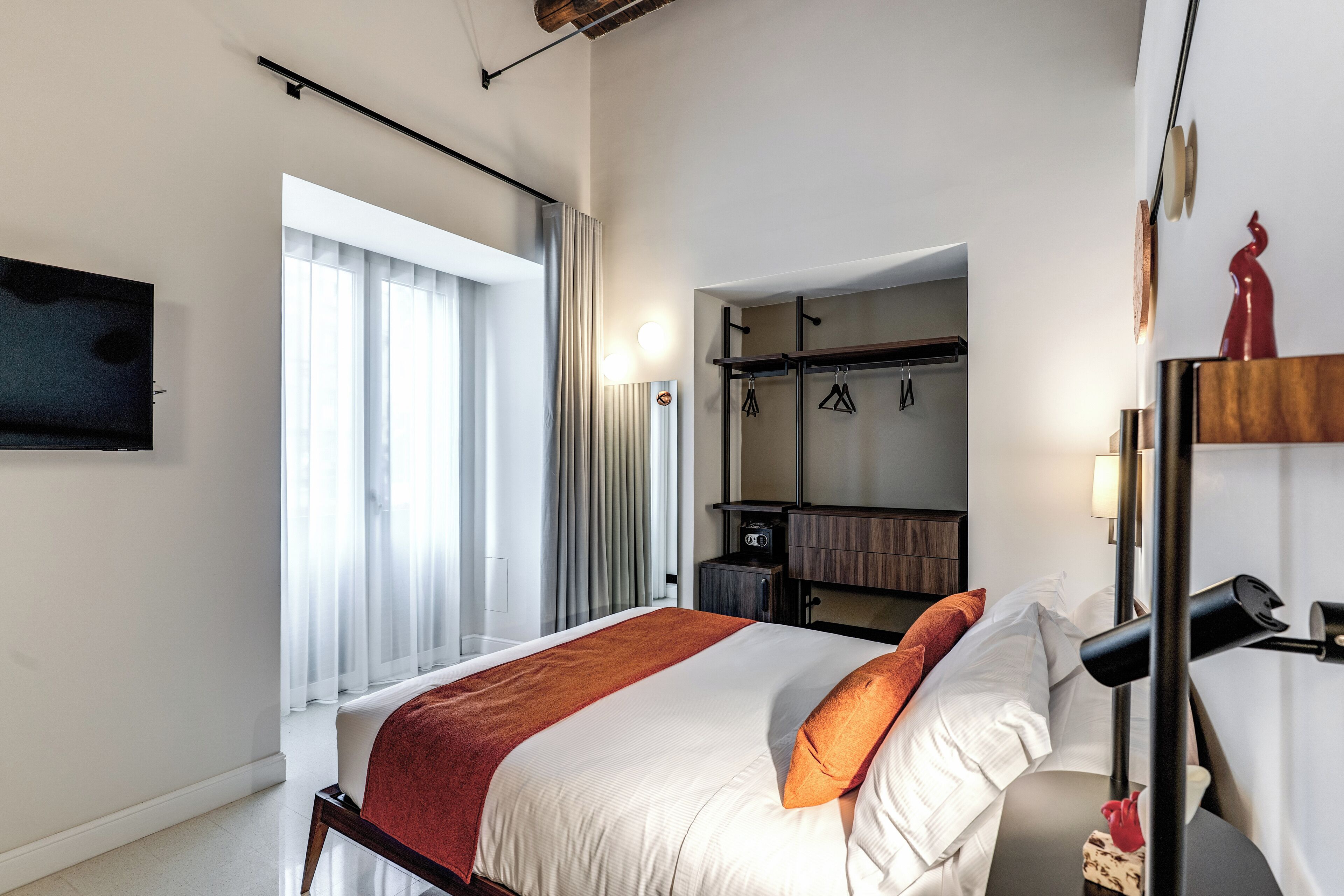 Superior Room, Balcony, City View | Desk, laptop workspace, free WiFi