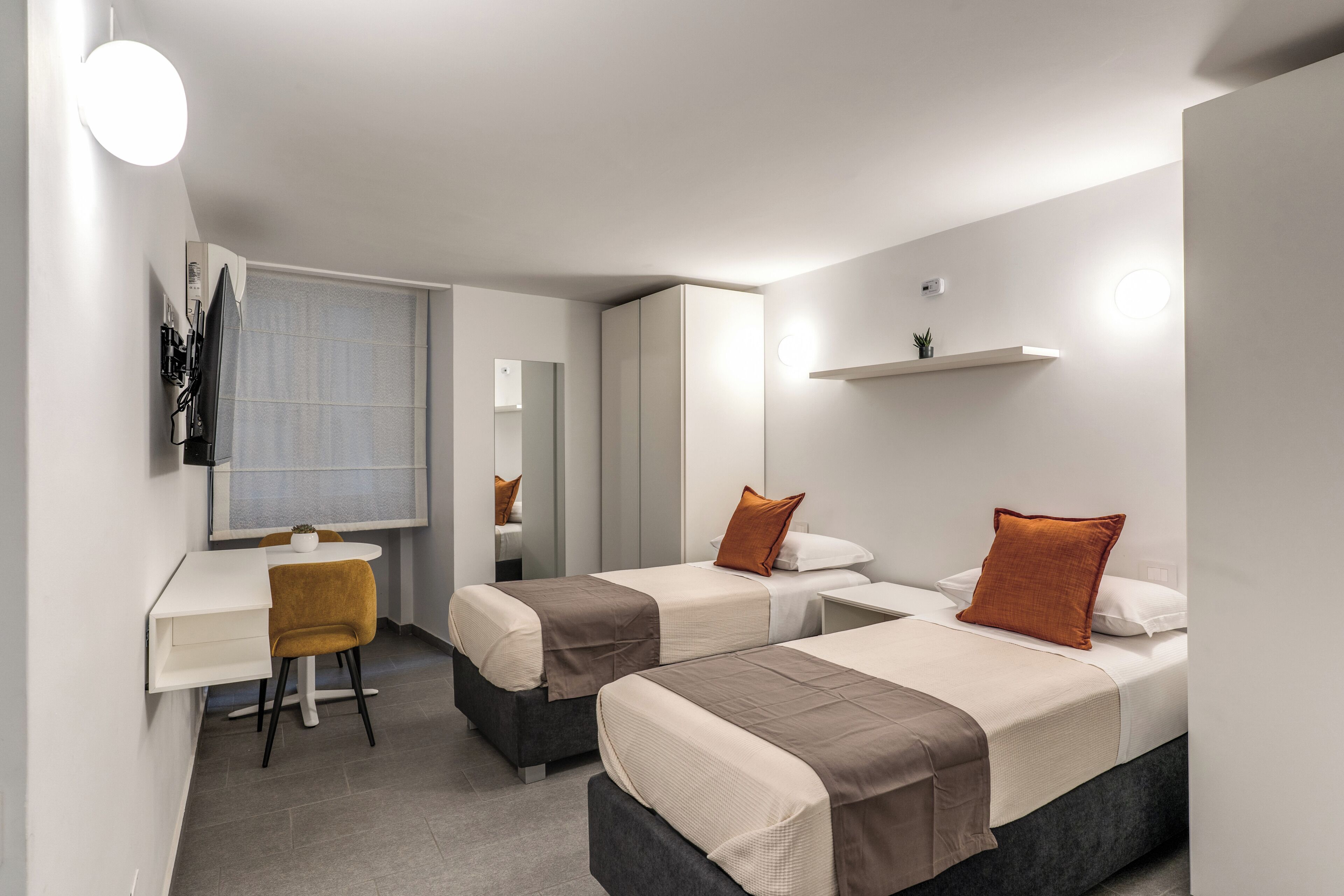 Comfort Double or Twin Room, Courtyard View | Desk, laptop workspace, free WiFi