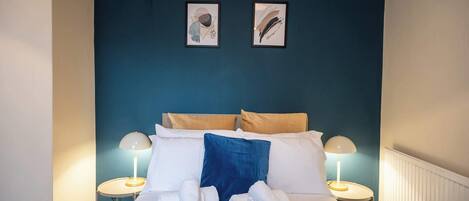 3 Schlafzimmer, Bügeleisen/Bügelbrett, WLAN, Bettwäsche