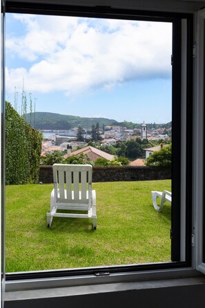 Interior - Family House - great view Horta Bay (Horta)