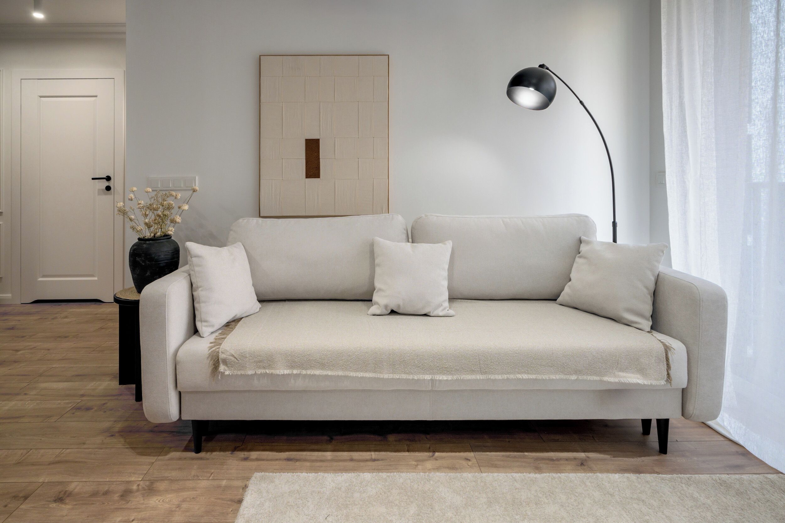 Classic Apartment, Balcony | Living room | 36-inch Smart TV with satellite channels