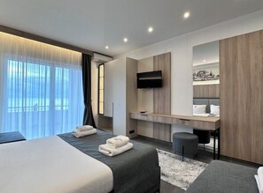 Classic Triple Room, Balcony | Premium bedding, desk, blackout curtains, soundproofing - Hotel Continental Ulcinj (Ulcinj)
