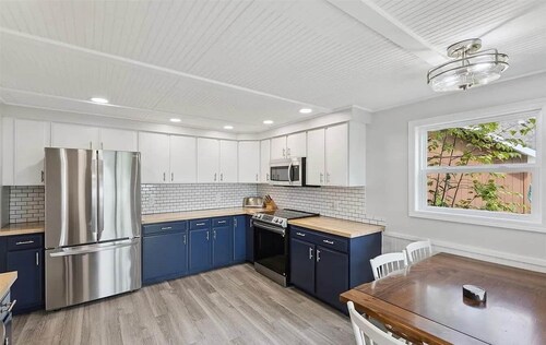 Otsego Lake Escape (Lakefront w/dock, skiing, snowmobiling)