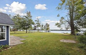 Property grounds - Lakefront Cabin, Sleeps 14, Skiing, Snow trails, Fire Pit (Bagley Township)