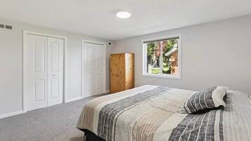 4 bedrooms, free WiFi