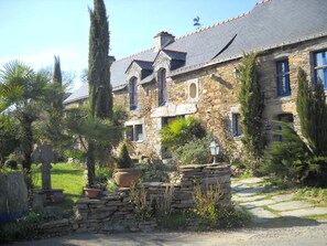 واجهة المنشأة