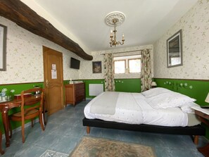 Classic Room, Garden View | Free WiFi