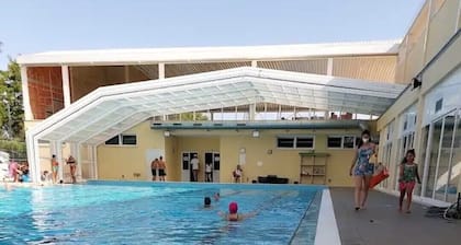 2-bedr. house in camping site-Parque Verde near ArrĂĄbida and Sesimbra