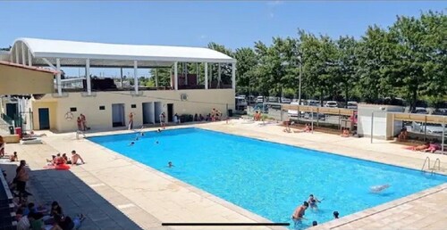 2-bedr. house in camping site-Parque Verde near Arrábida and Sesimbra