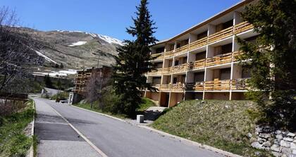 Studio box for 5/6 People