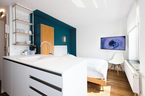 Zimmersafe, Schreibtisch, Bügeleisen/Bügelbrett, kostenloses WLAN