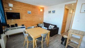 Unclassified image, 3 of 3, button - Apartment in Plagne Villages on Ski Slopes (La Plagne-Tarentaise)