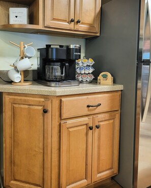 Interior - Quiet corner lot w/fruit trees & gardens! Just 10mins-Hershey, 25mins-Hburg! (Palmyra)