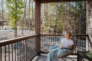 Property grounds - Movie under Stars, Heated Pool, Pickle ball, Slide (Broken Bow)