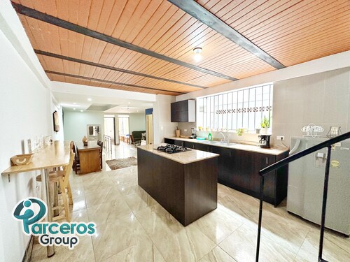 Spacious Apt La Rebeca Circunvalar Parceros Group