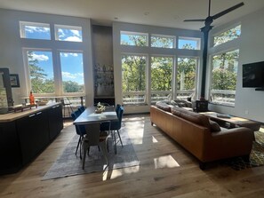 Interior - NEW! Book now for discounted rates! 10 1/2 private acres, views, hot tub, & more (Dunlap)