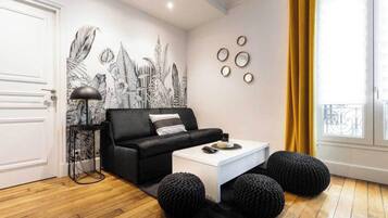 Apartment | Living area