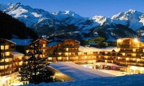 Exterior - Holiday Home Near Ski Slopes in Les Arcs (Modane)