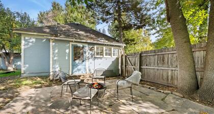 Oak Street Bungalow | Walk to Old Town & CSU