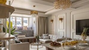 Interior - Feniks 3-bed Main Square Apartment (Kraków)