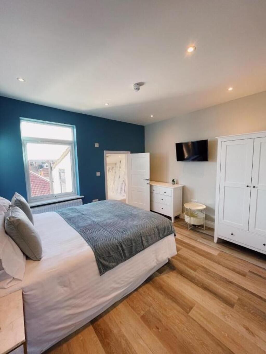 2 Schlafzimmer, Bügeleisen/Bügelbrett, WLAN, Bettwäsche