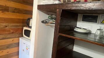 Blackout curtains, free WiFi