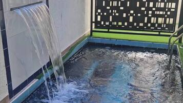 House, 5 Bedrooms, Accessible, Smoking | Pool | Outdoor pool