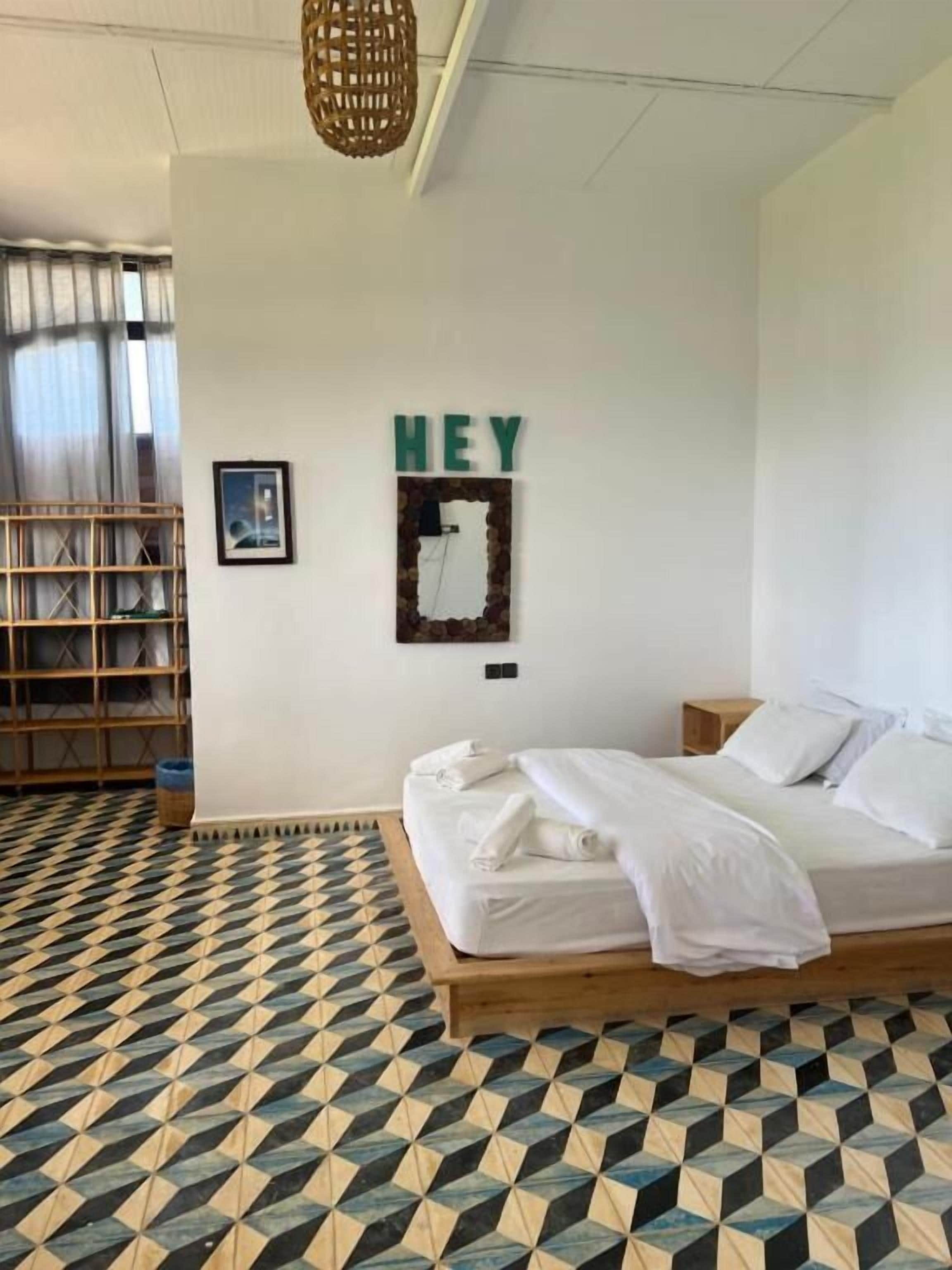 Junior Suite | Free cribs/infant beds, travel crib, free rollaway beds, free WiFi