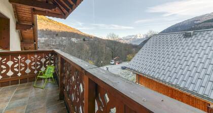 Appartement « Le Ressoutan » avec vue sur la montagne et balcon