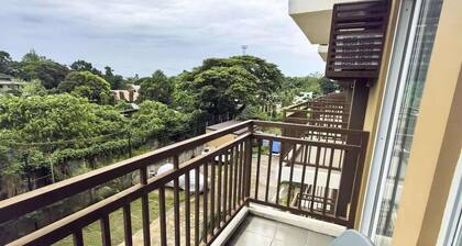 Cozy Studio With Balcony in Palawan Smart Lock, Near Airport, Netflix, Free Wifi