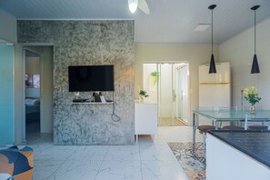 บ้านคอมฟอร์ท, วิวสวนหย่อม | ครัวส่วนตัว