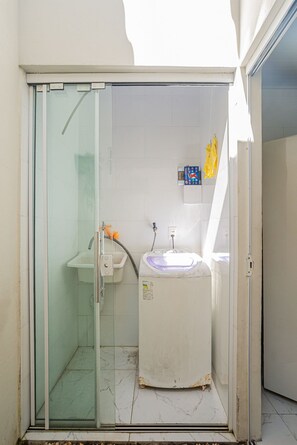 Villa | Bathroom